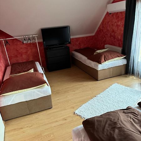 Diofa Apartman Сиофок Екстериор снимка
