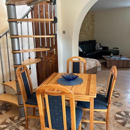Diofa Apartman Сиофок Екстериор снимка