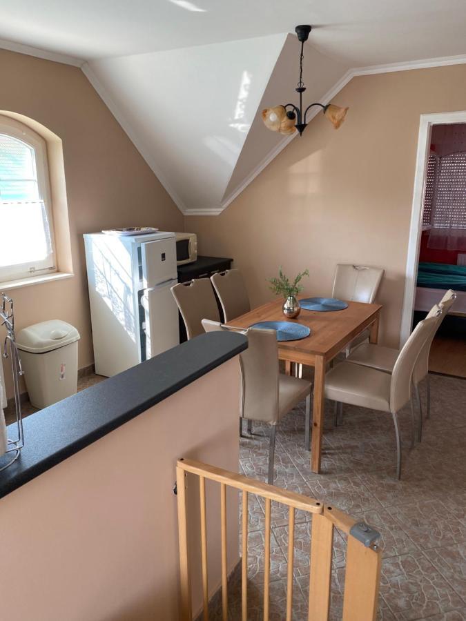 Diofa Apartman Сиофок Екстериор снимка