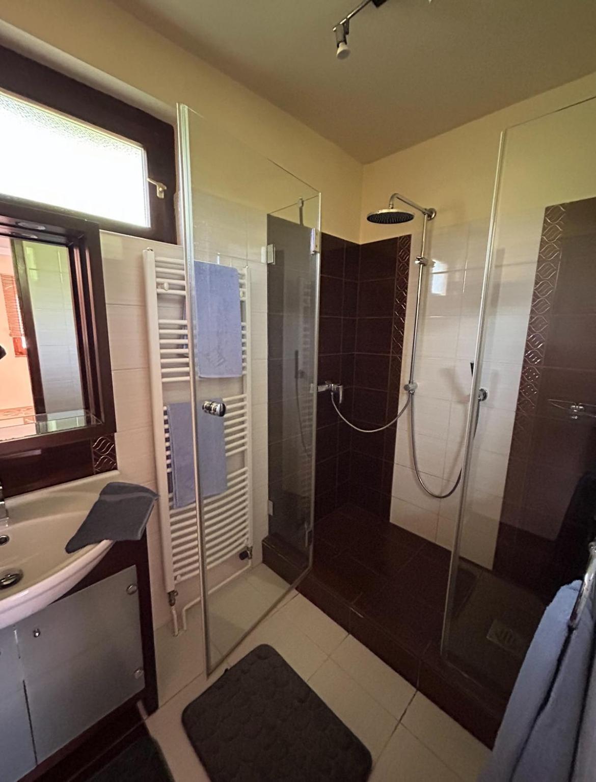 Diofa Apartman Сиофок Екстериор снимка