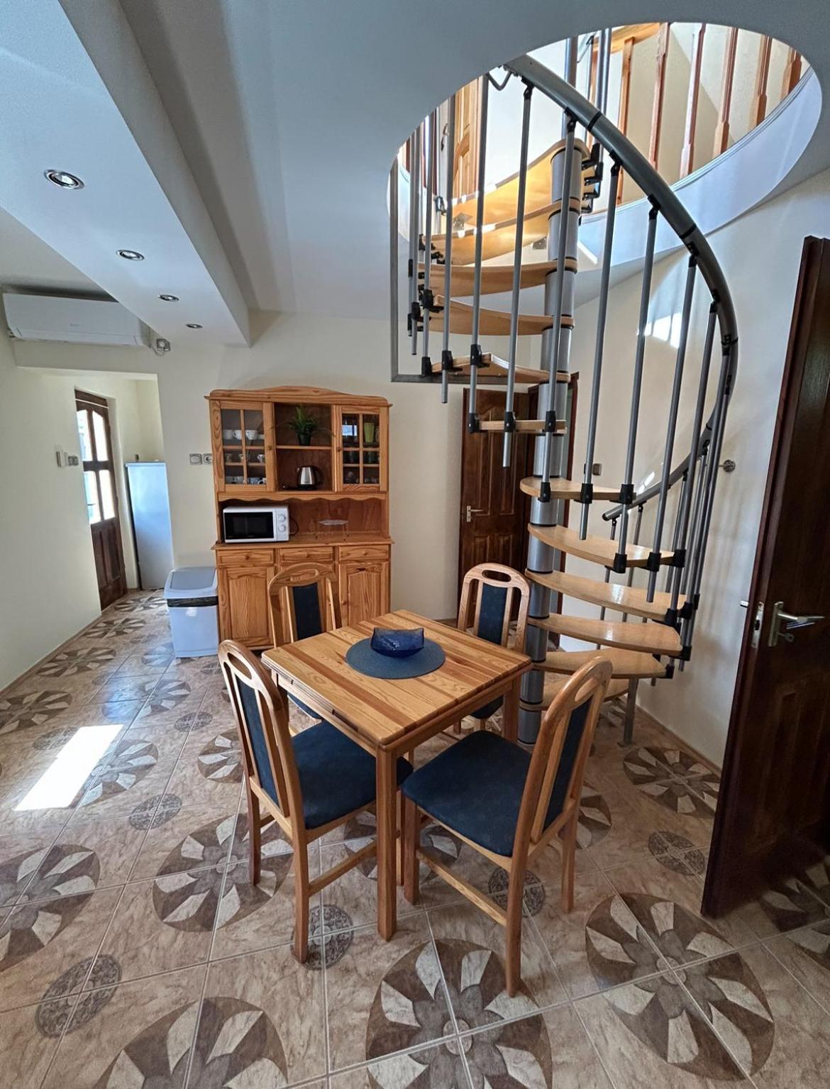 Diofa Apartman Сиофок Екстериор снимка
